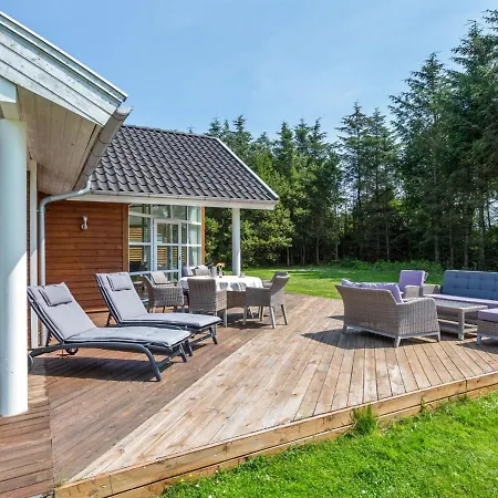 Anjetta - From The Sea In Ne Jutland By Interhome Hals